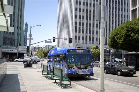 Big Blue Bus Introducing New Express 7 Service on Pico Blvd..